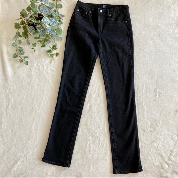 GAP Denim Classic Straight Jeans - Picture 1 of 4
